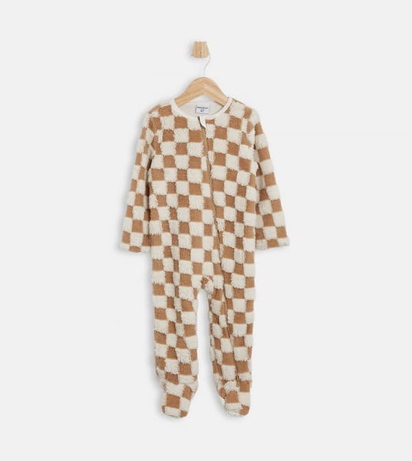 Babies & more Long Sleeve Closefeet Sleepsuit